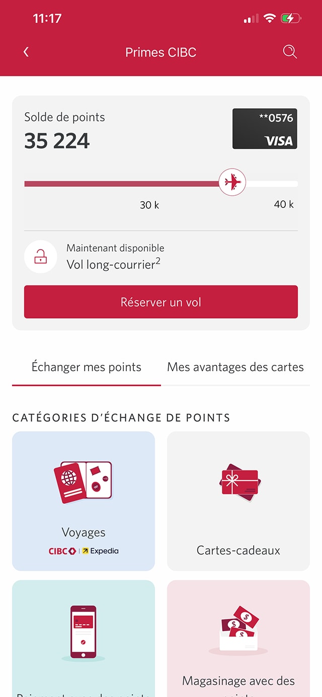 Écran 4 de la démonstration : Primes dans l’application Services bancaires mobiles CIBC. Une animation dynamique met en évidence le bouton « Voyages ».